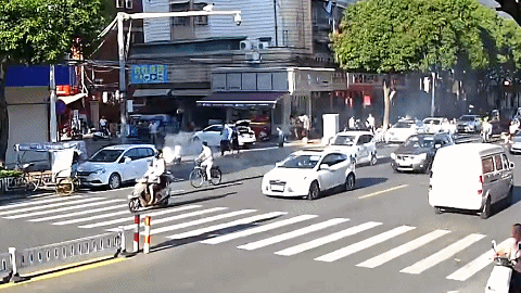 维修二轮电动车_维修电动汽车前景怎么样_电动维修吧